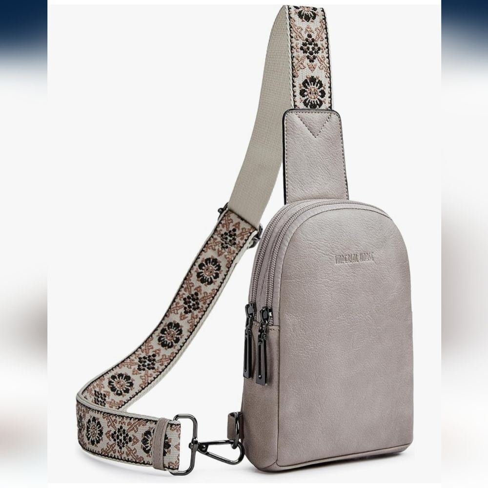 Grey Faux Leather Sling Bags for Women Crossbody‎ Fanny Pack Design Strap